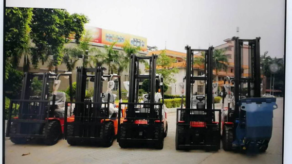 杭州叉车丨计算好叉车门架构件的受力，搬货更高效！