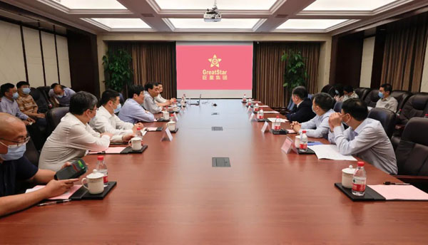 杭州市委副书记、市长刘忻赴巨星控股集团开展企业大走访